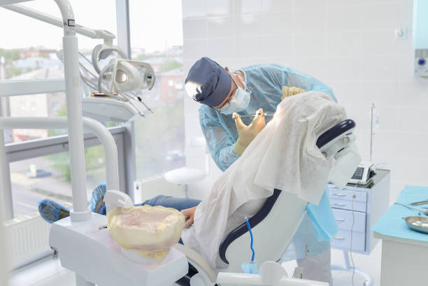 Best Broken or Cracked Tooth Emergency Dentist in South Bay, FL